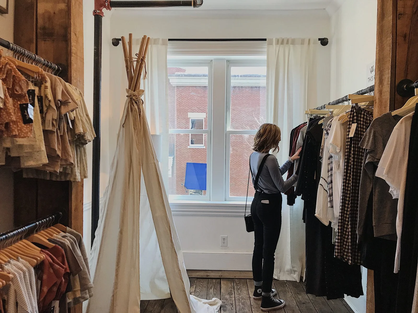 How to Start a Clothing Line